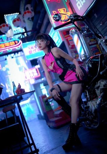 歐美老婦激xxxx_1080完整視頻觀看