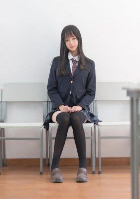 歐美風運動休閑服_藍光免費觀看視頻