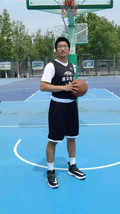 力克強敵,電子網(wǎng)研院女籃進入新生杯決賽