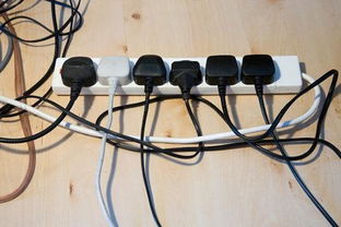 電器是一直插著插座好還是用的時(shí)候再插好